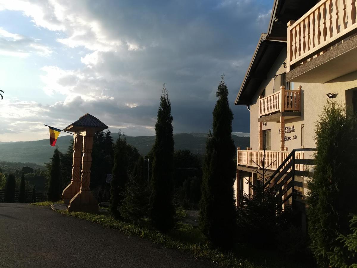 Alpina Panoramic Hotel Moisei Luaran gambar