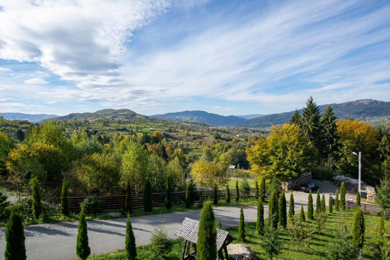 Alpina Panoramic Hotel Moisei Luaran gambar