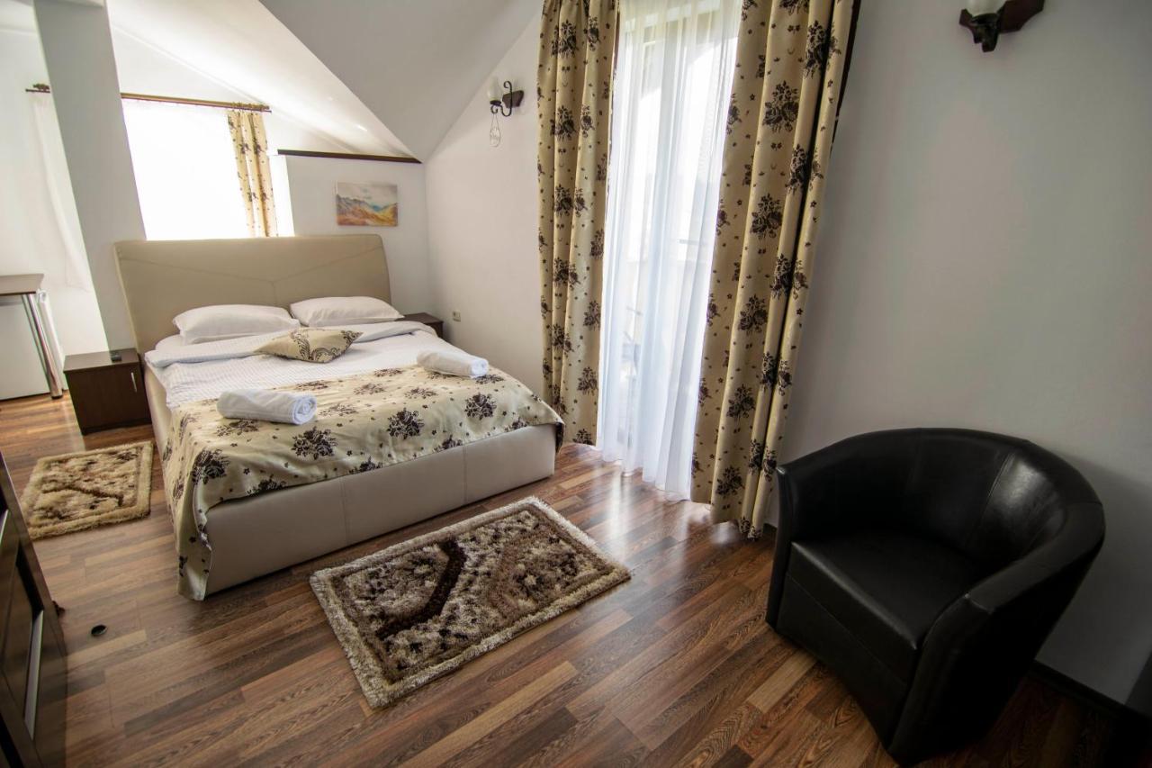 Alpina Panoramic Hotel Moisei Luaran gambar